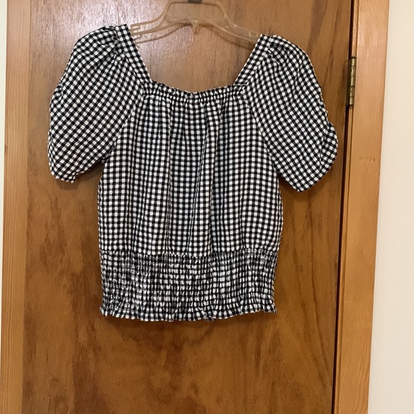 Art Class Girl’s Pullover Top - Picture 2 of 8